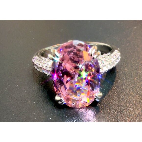 Stunning Sterling Silver Ring With Large Pink Oval Cubic Zirconia & Pave Band - Picture 2 of 8